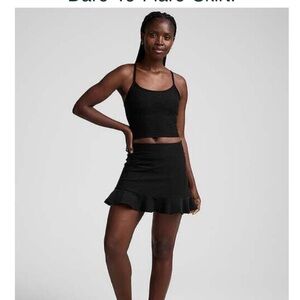 Beyond Yoga Black Spacedye Dare to Flare Skirt size m